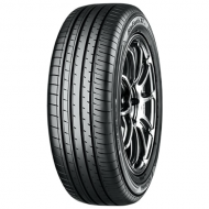 YOKOHAMA BluEarth-XT AE61 235/55 R17 99H
