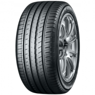 YOKOHAMA BLUEARTH-GT AE51 215/45 R18 93W